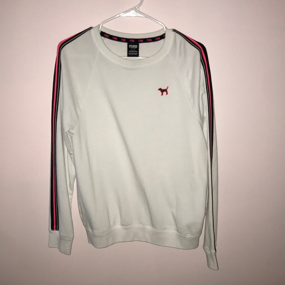 pink sweatshirt